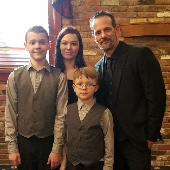 Meet your Posher, Jamestaran - Picture 1 of 1